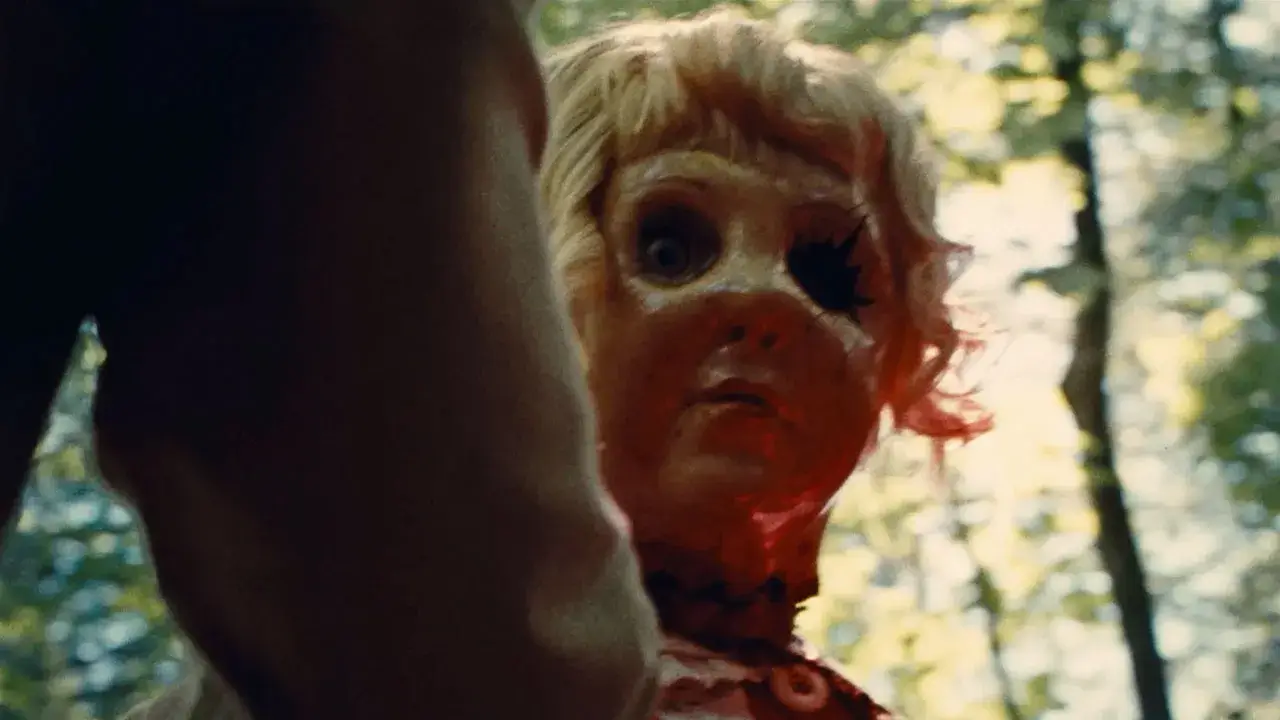 dolly-still