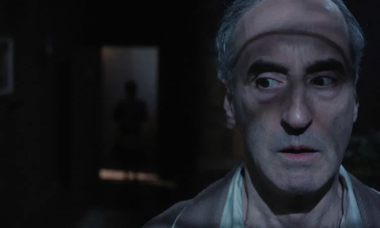 occupantoftheroom-still