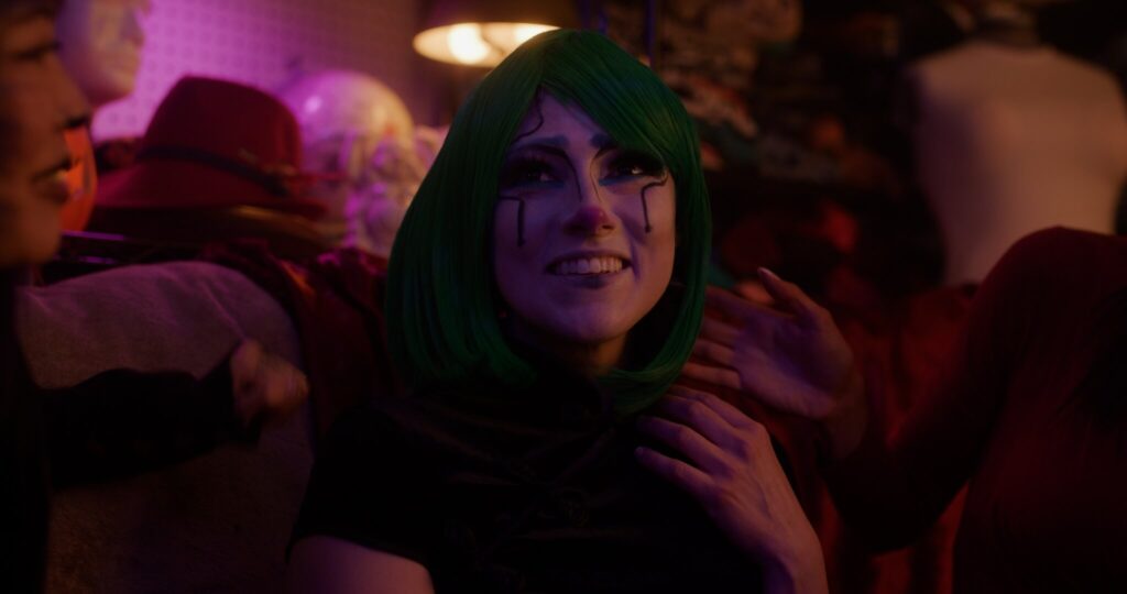 MV5BMWZmMzMzNWYtY2M5Yy00M2FmLTg1MTUtYTM1NjYzNzJlM2U5XkEyXkFqcGc@._V1_ (1)