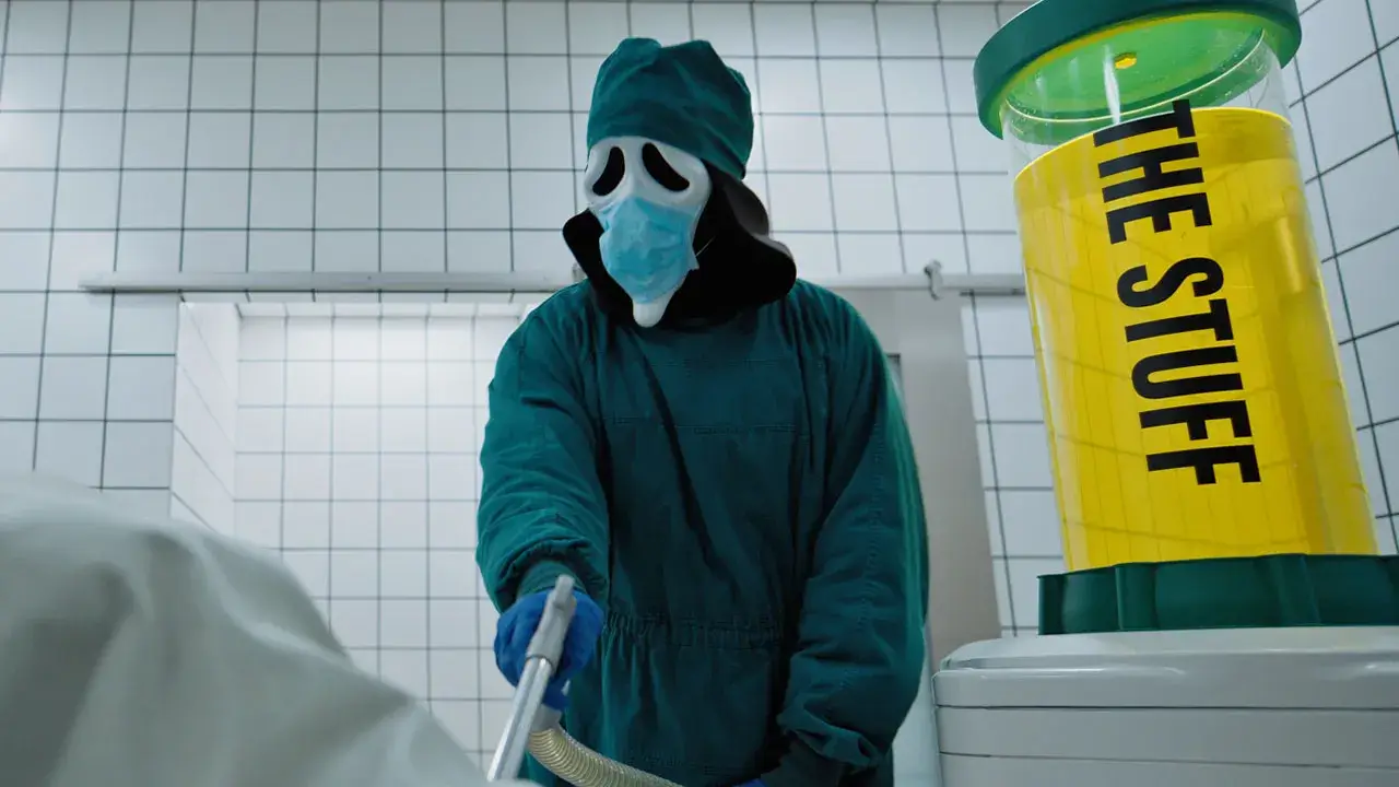 scarymovie6-trailer (1)